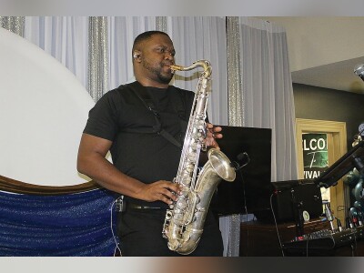 SCENES FROM COMMUNITY THANKSGIVING DINNER